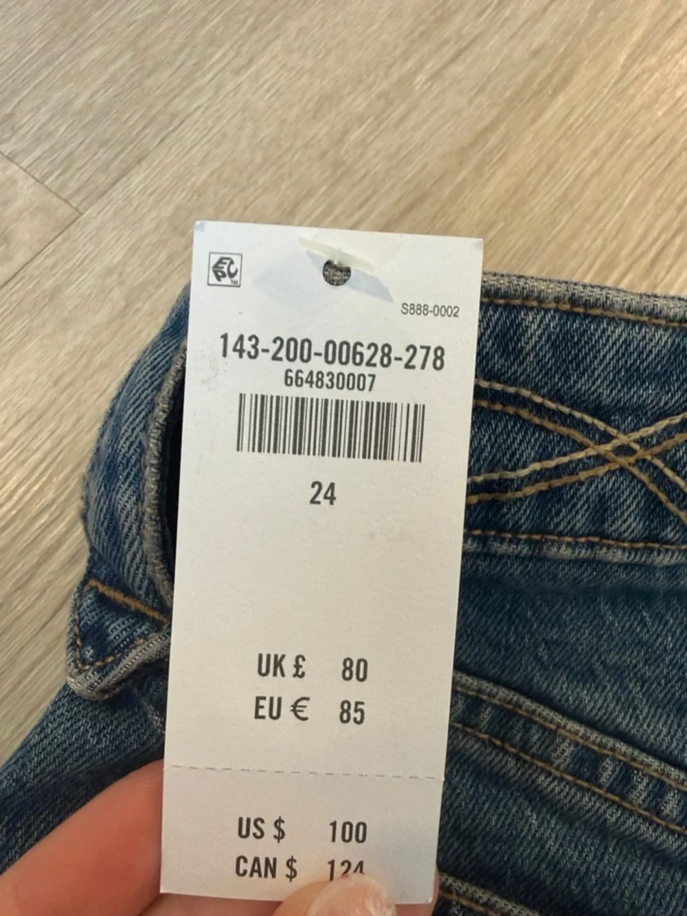 New Abercrombie Kemo Sabe Denim Skirt Curve Love 24’ - Picture 5 of 5